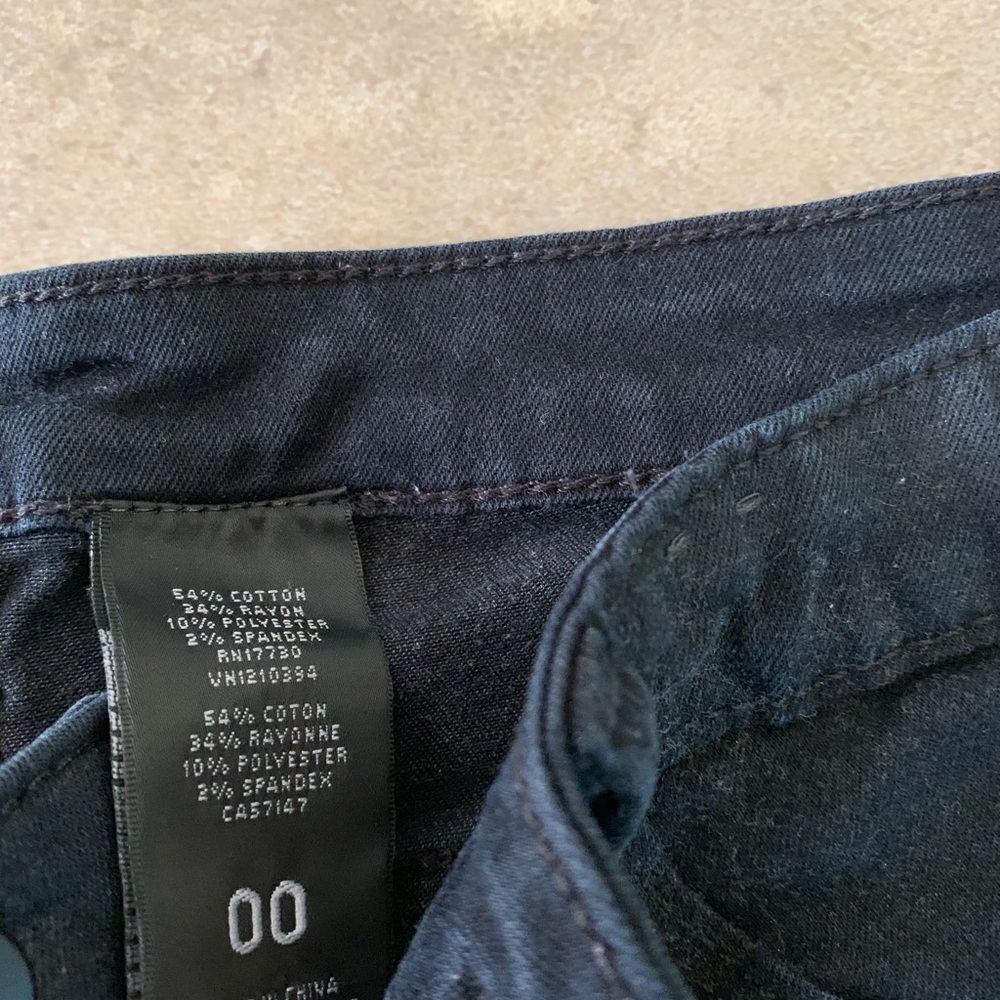 BLACK RIPPED JEANS - Picture 2 of 2